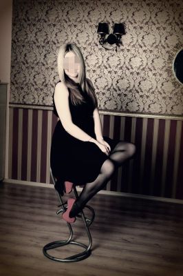 Яна, 8 988 852-24-38 Девушки Волгограда — инди Яна