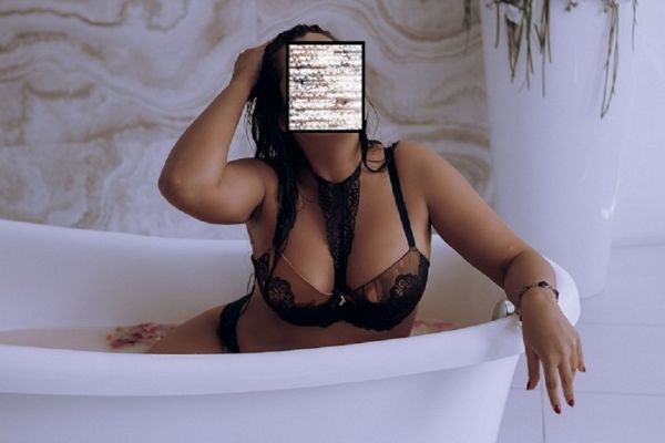 Настя, 8 960 885-95-42 Настя (Волгоград), работает круглосуточно