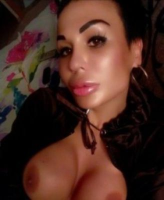 Транс Вирт с подругой , 8 968 413-39-49 Транс Вирт с подругой  — интим массаж на дому