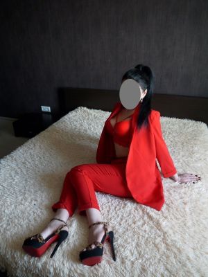 Красотка, 8 929 819-03-67 Мармеладка — проститутка с большой грудью