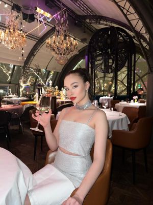 PORNO STAR , 8 921 094-50-18 снять шлюху (Sara Bork, от 10000 руб. в час)