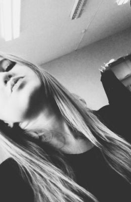 Полина, 8 983 364-35-88 Реальная шлюха Полина, от 40 руб. в час, 18 лет, работает 24 7