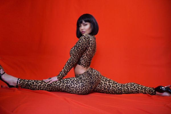 Шакира есть ТГ канал , 8 901 131-21-95