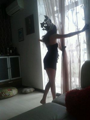 Аня, 8 902 313-85-32 Аня, 27 лет