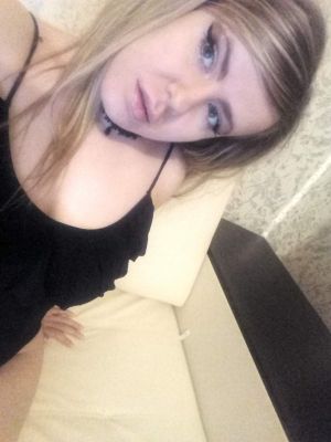 Ксю-Волжский, 8 906 410-66-31 Красивая шлюшка Ксю-Волжский (Волгоград), 8 906 410-66-31