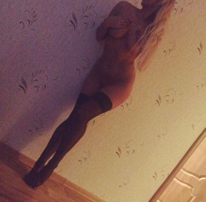 Вика, 8 903 377-01-17 Заказать шлюху от 2500 руб. в час (Вика, тел. 8 903 377-01-17)