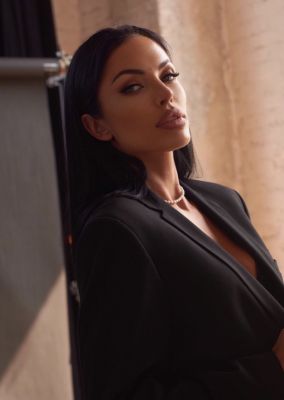 Ирма , 8 928 040-87-12 Молоденькая студентка Ирма , рост: 170, вес: 52