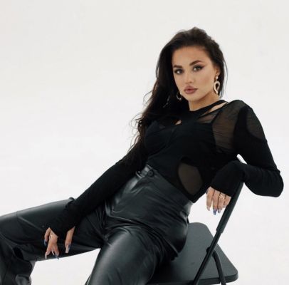 Илона, 8 927 505-67-21 снять девушку на ночь (Илона, от 7000 руб. в час)